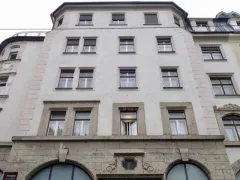 3 Zimmer I Altbaucharme Bitte nur Mailanfragen