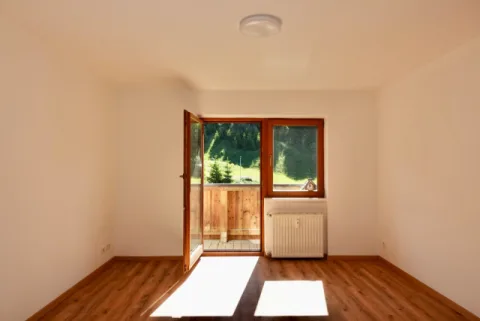 Idyllische I Sanierte I 2 Zimmer Wohnung